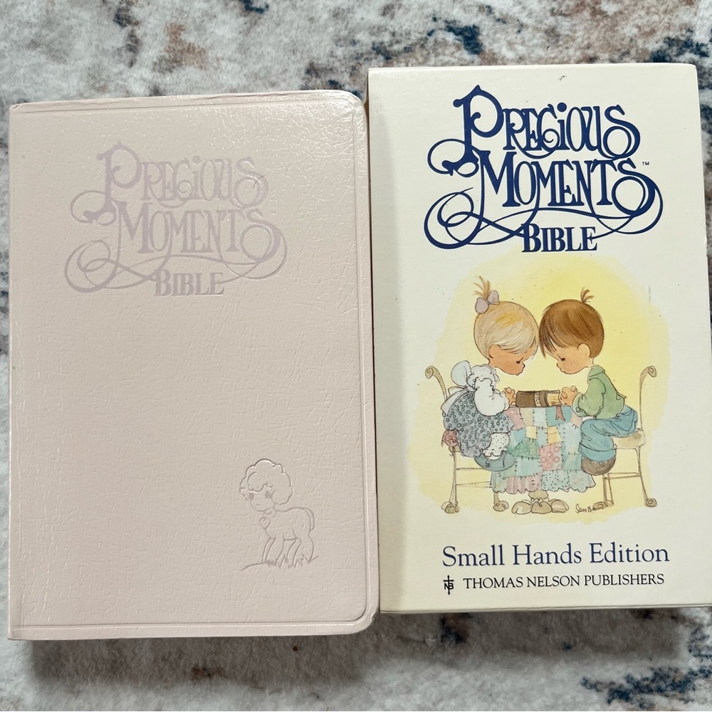 Precious Moments Bible - Small Hands Edition